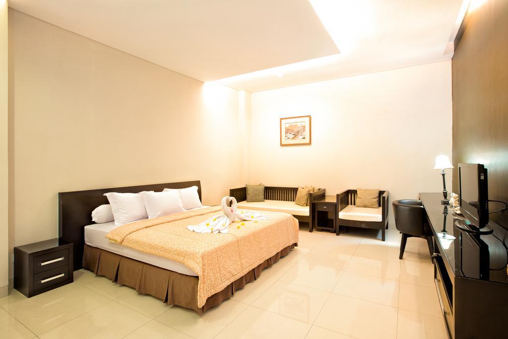 סמיניאק Inkuta Residence And Villa מראה חיצוני תמונה
