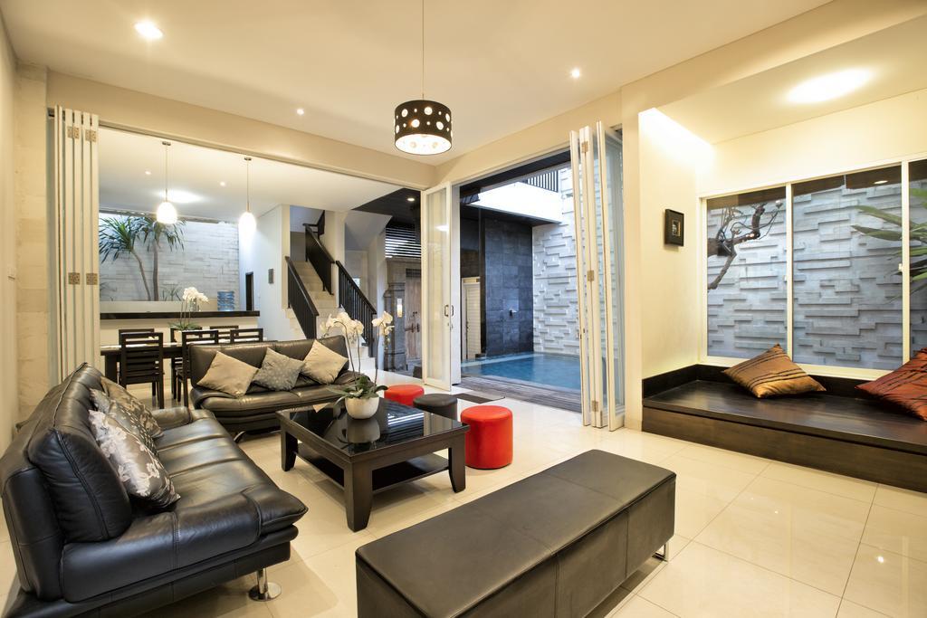 סמיניאק Inkuta Residence And Villa מראה חיצוני תמונה